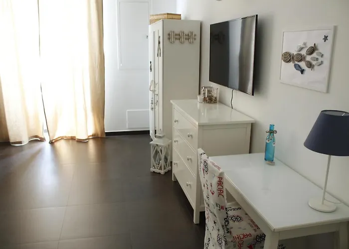 Oda ve Kahvaltı Acqua Cotta 4*