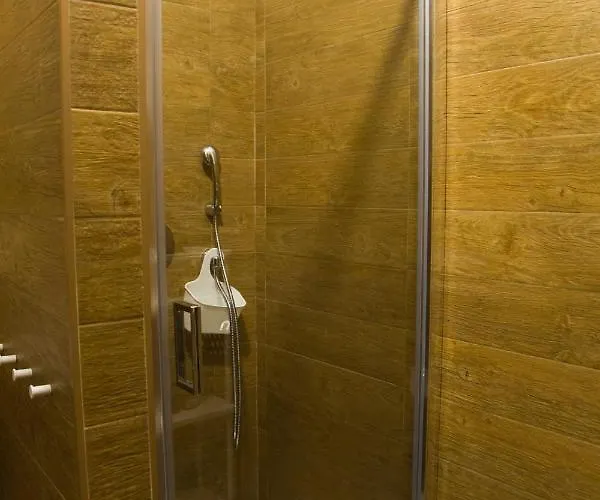 Oda ve Kahvaltı Acqua Cotta 4*